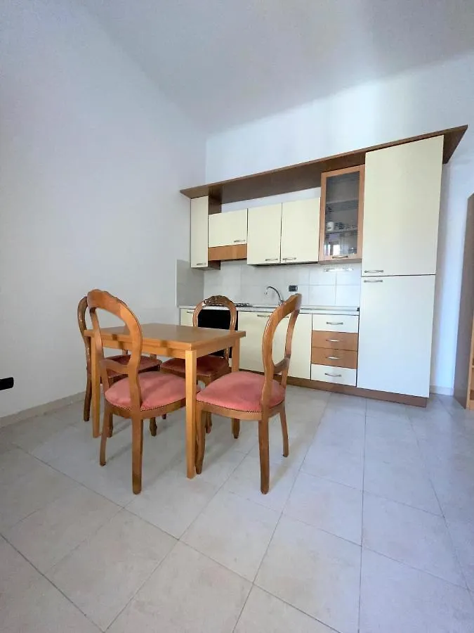 Venini 23 Apartment Mediolan 0*,